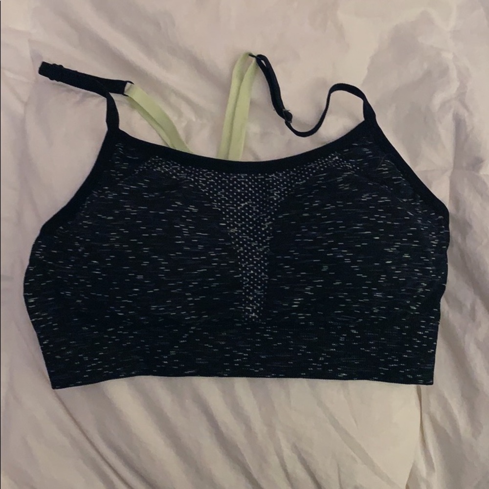 Black Strappy Padded Sports Bra